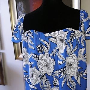 Lovers + Friends top 💙